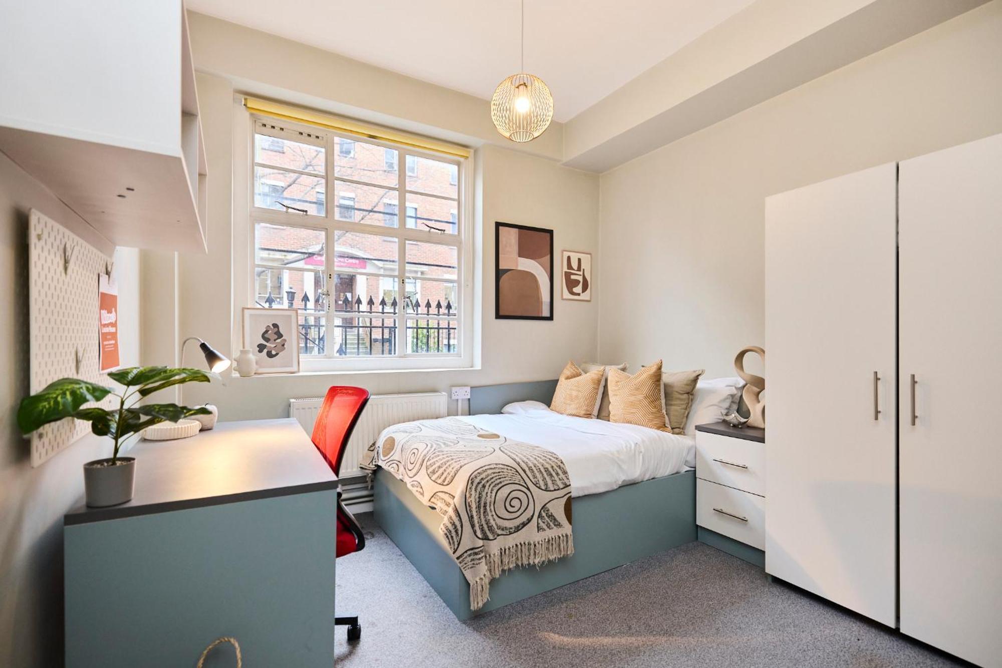 Louise House Hostel Лондон Экстерьер фото